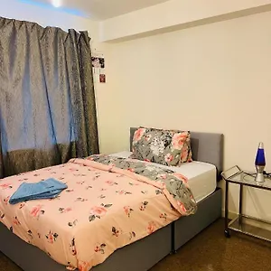 Modern 2bed 2bath Ground Floor Apartment